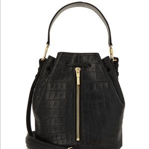 elizabeth and james bucket bag